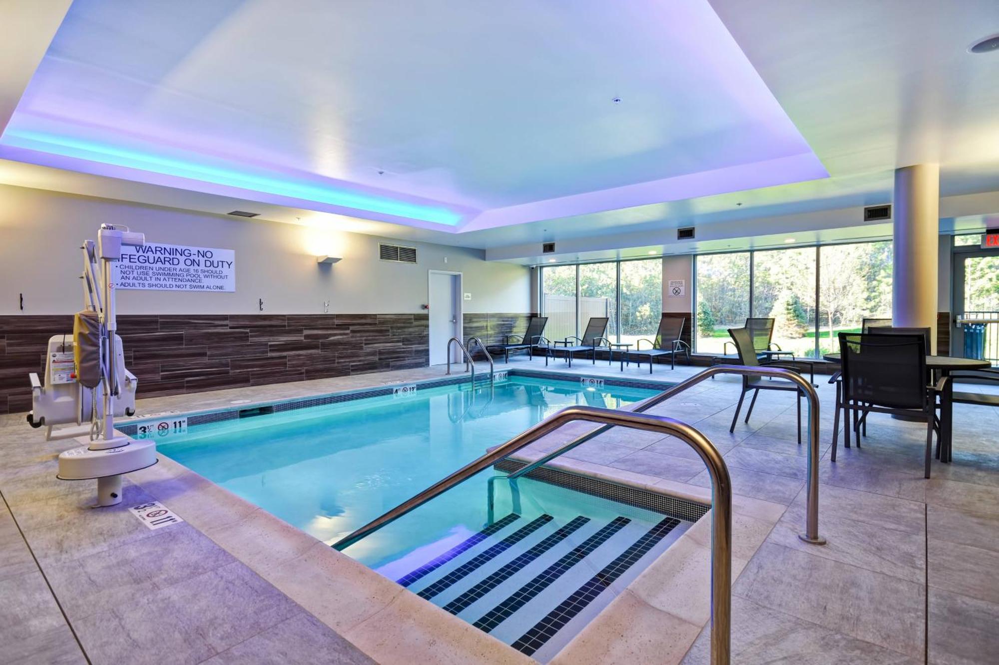 Fairfield Inn & Suites By Marriott Plymouth Exteriör bild