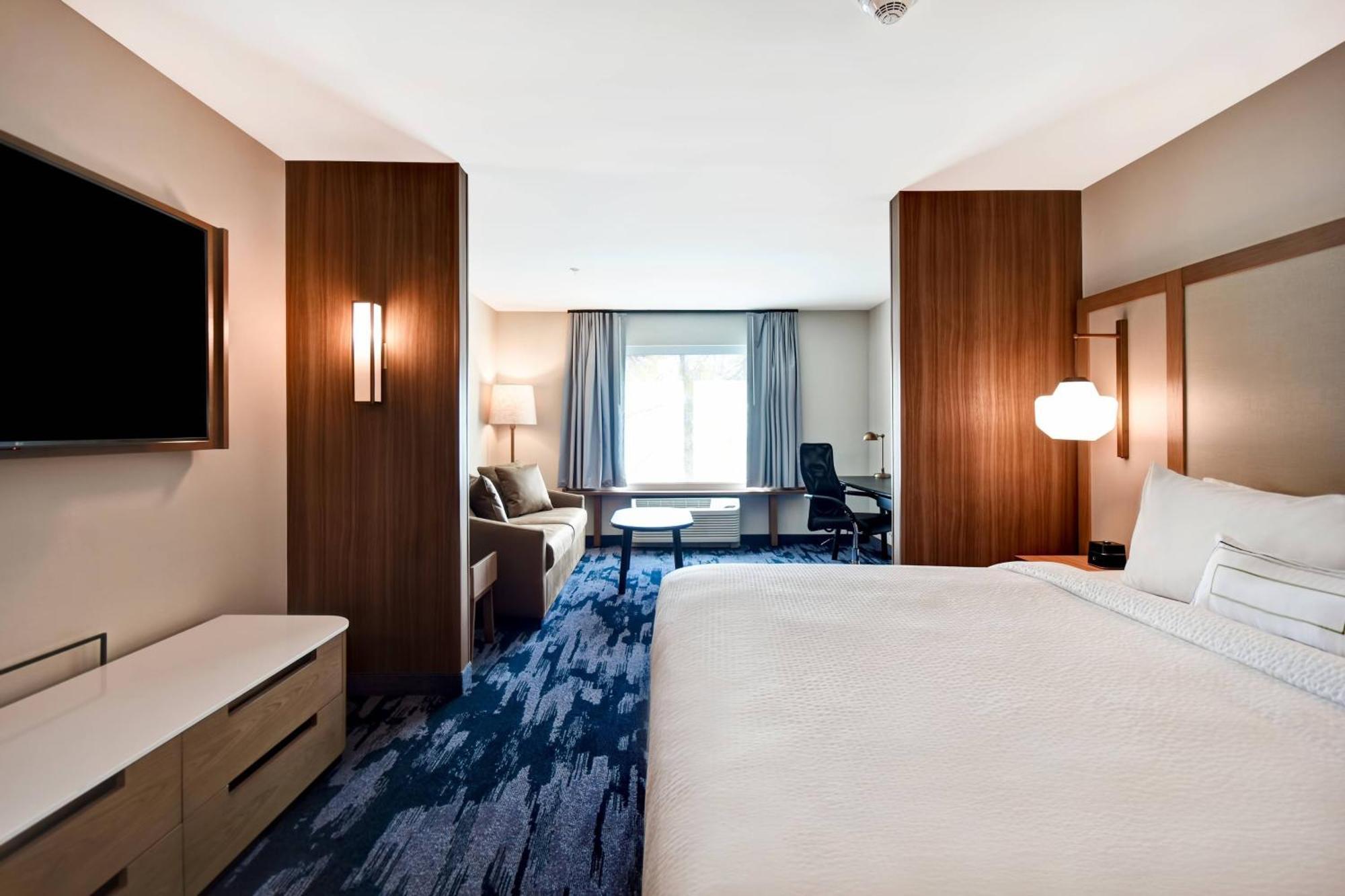 Fairfield Inn & Suites By Marriott Plymouth Exteriör bild