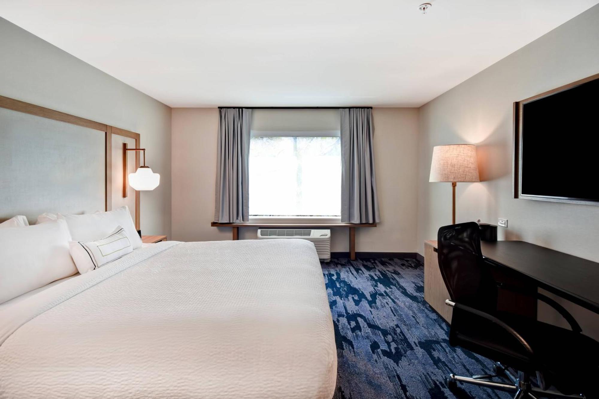 Fairfield Inn & Suites By Marriott Plymouth Exteriör bild