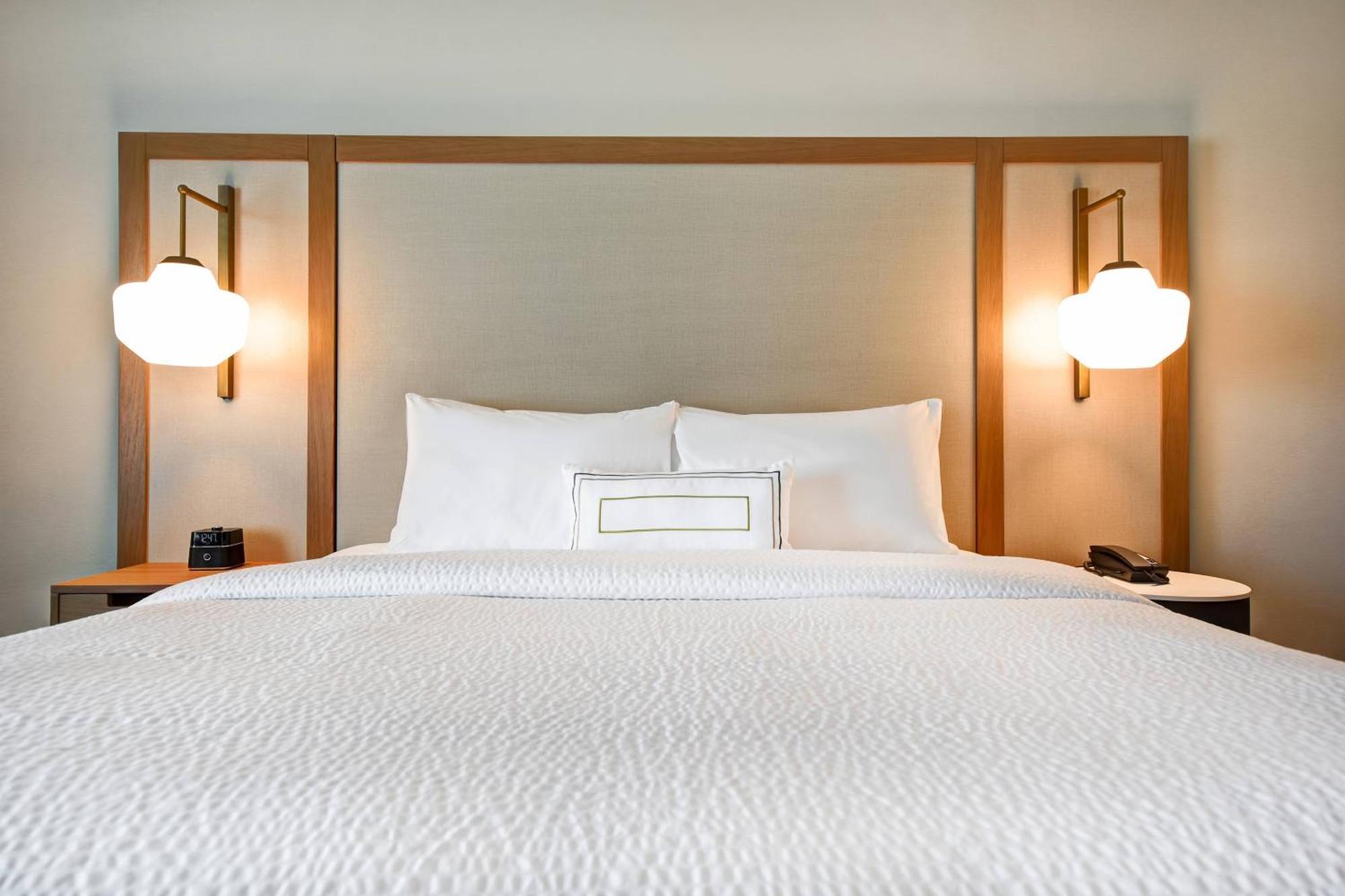 Fairfield Inn & Suites By Marriott Plymouth Exteriör bild